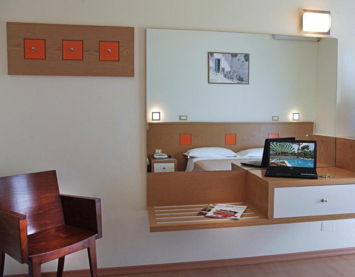Hotel Ridolfi Milano Marittima Esterno foto