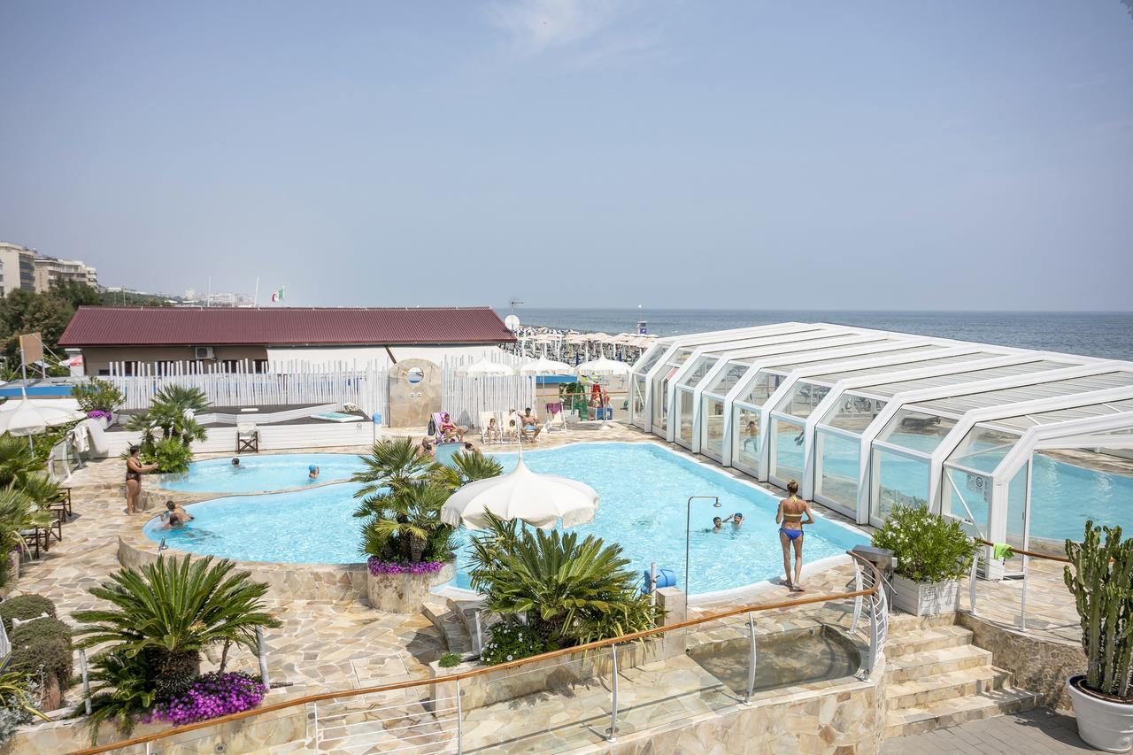 Hotel Ridolfi Milano Marittima Esterno foto