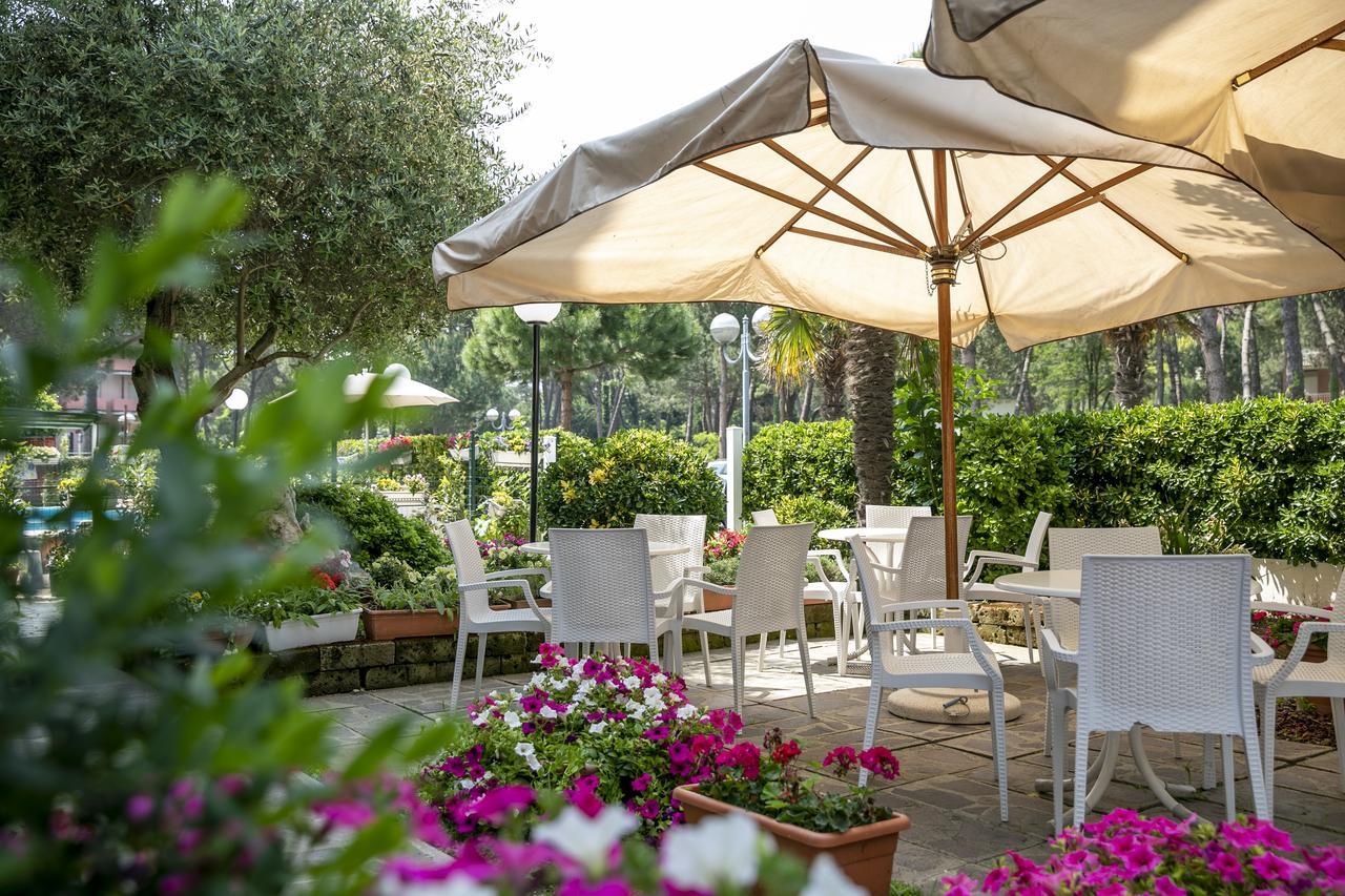Hotel Ridolfi Milano Marittima Esterno foto